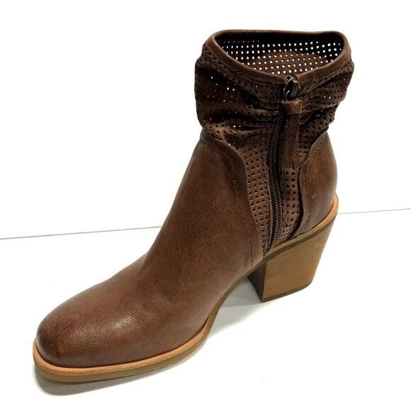 Sofft Chantley Womens Boots Brown Leather Size US6 M EUR37 - Picture 2 of 6